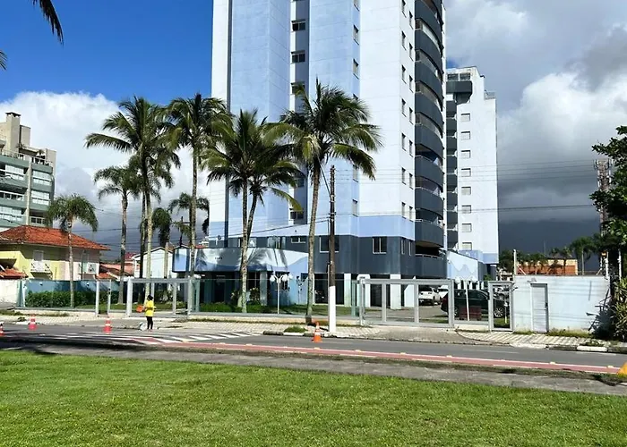 Bertioga Pe Na Areia Com Servico De Praia