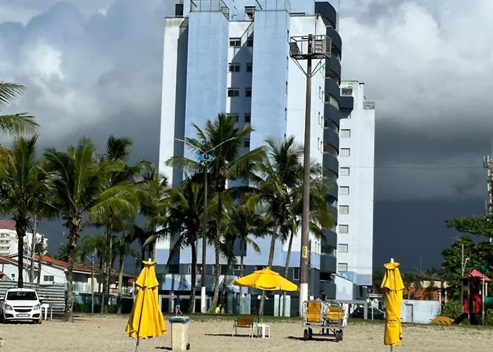 Bertioga Pe Na Areia Com Servico De Praia