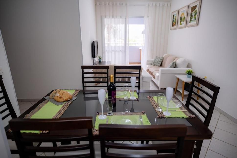 Pe Na Areia Com Servico De * Bertioga