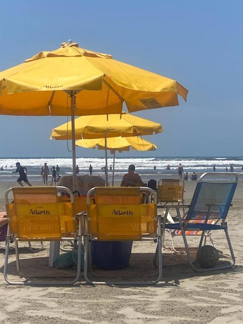 Apartment Pe Na Areia Com Servico De *
