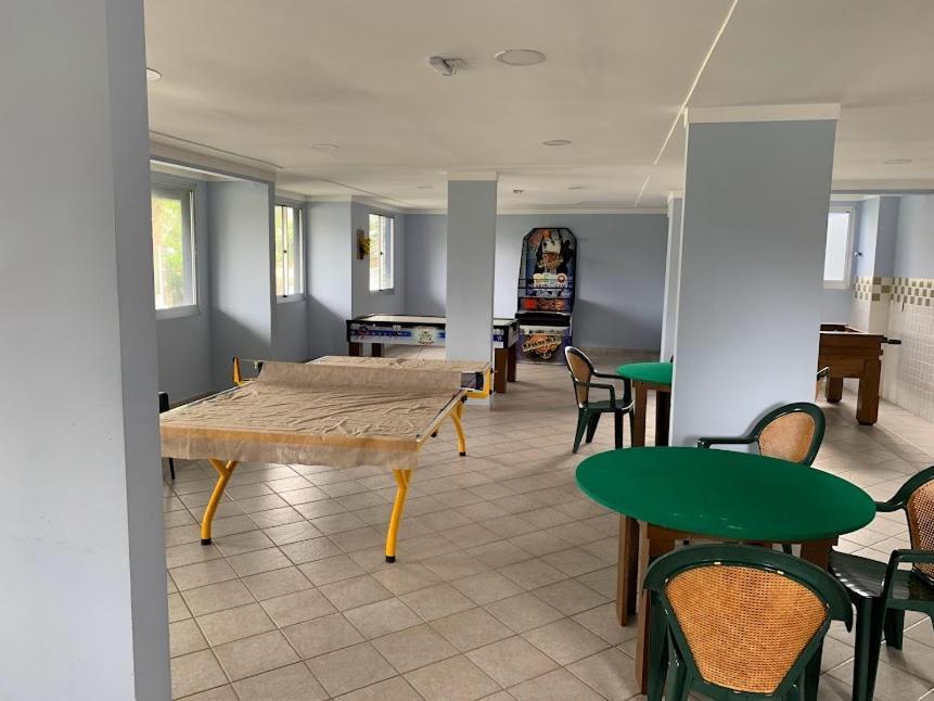 Pe Na Areia Com Servico De Bertioga