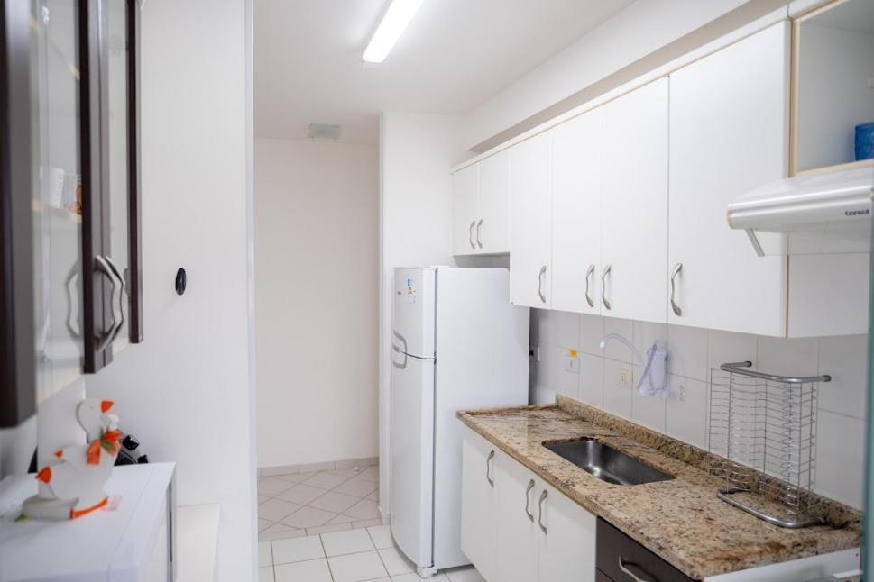 Apartment Pe Na Areia Com Servico De Bertioga