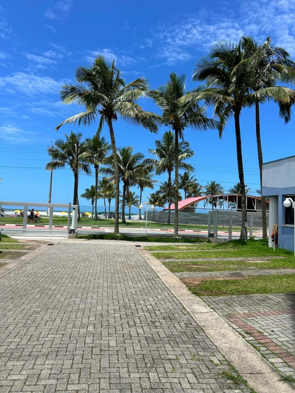 Pe Na Areia Com Servico De Apartment *
